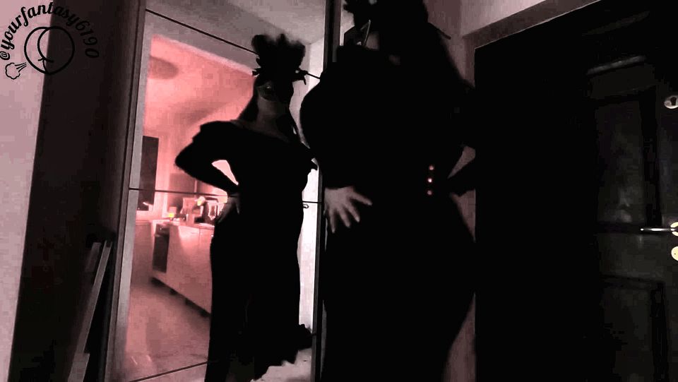 Carnival Mask Mistress Mirror Farts
