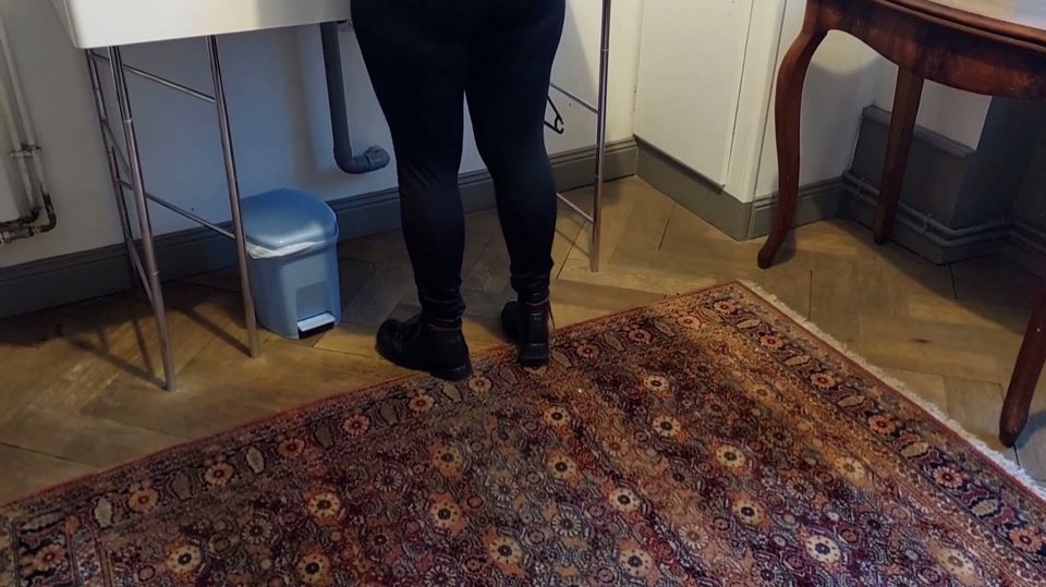 Mature Blonde Wife Enjoys Sex in Between