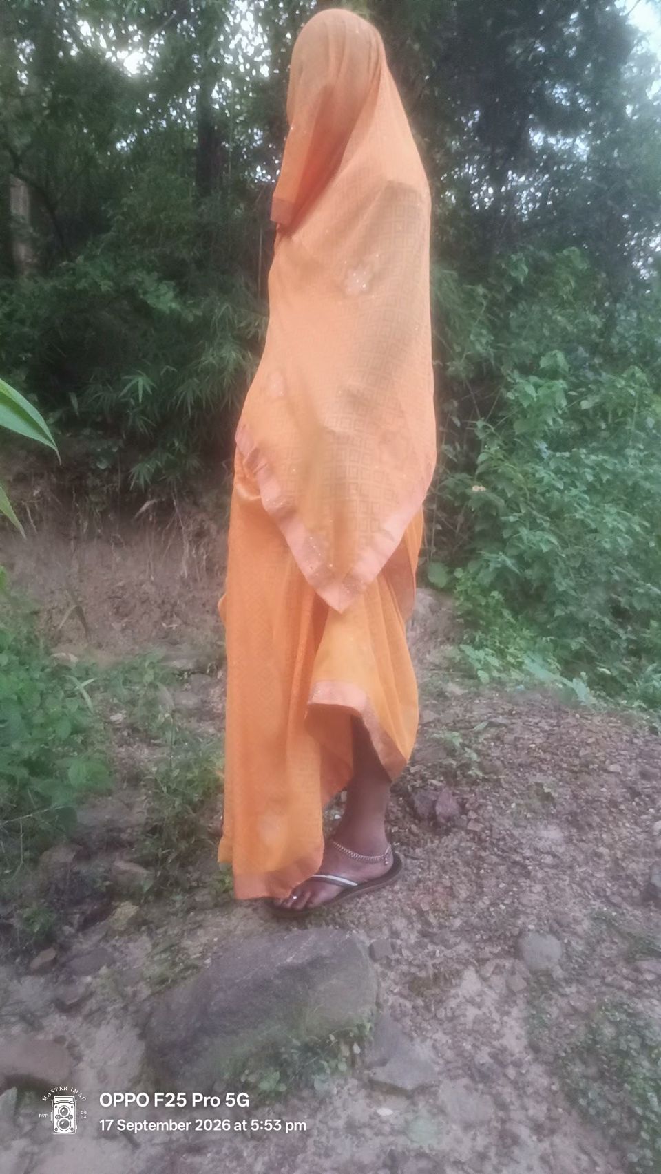 Sunita Rani ki chodae jangal me