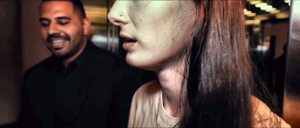 Hot Little 22 Year Old Sophie Tyler Gets Fucked in Cheap Motel by Stranger Teddy Tarantino