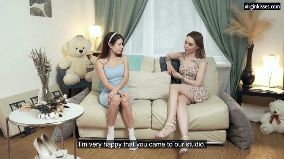 Sara Gromkaya never been with a female