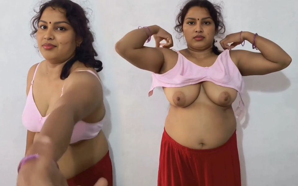 Beautiful Indian bhabhi in hot blouse loved and fucked by her devar