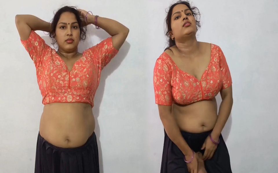 Cute Village Bhabhi Fucking in Reverse Cowgirl Position and Pussy Creampie