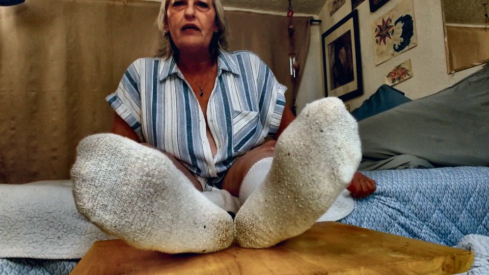 1466 Mason Must Smell My Stinky Socks From Dawnskye1962