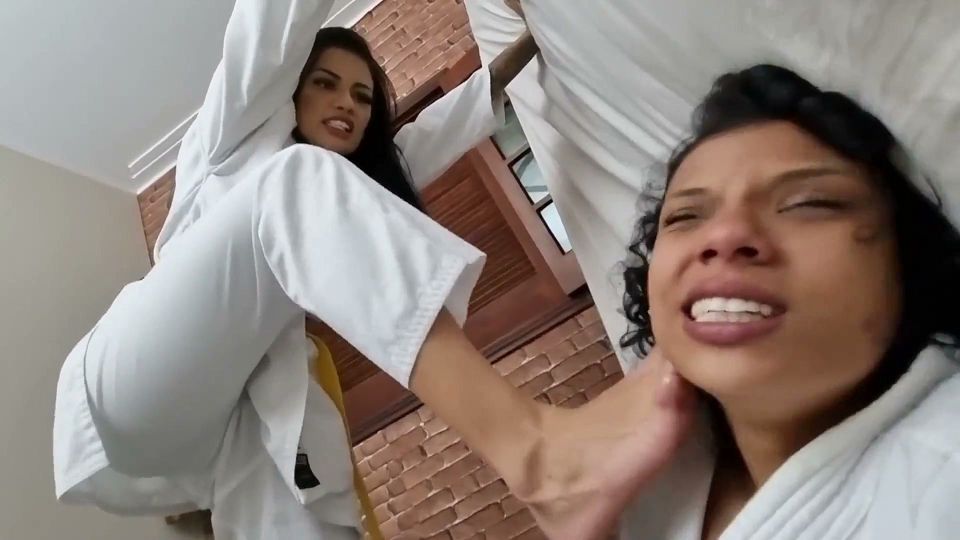 Karate Fight Girls - Top Karate Domiantion Girls in Action