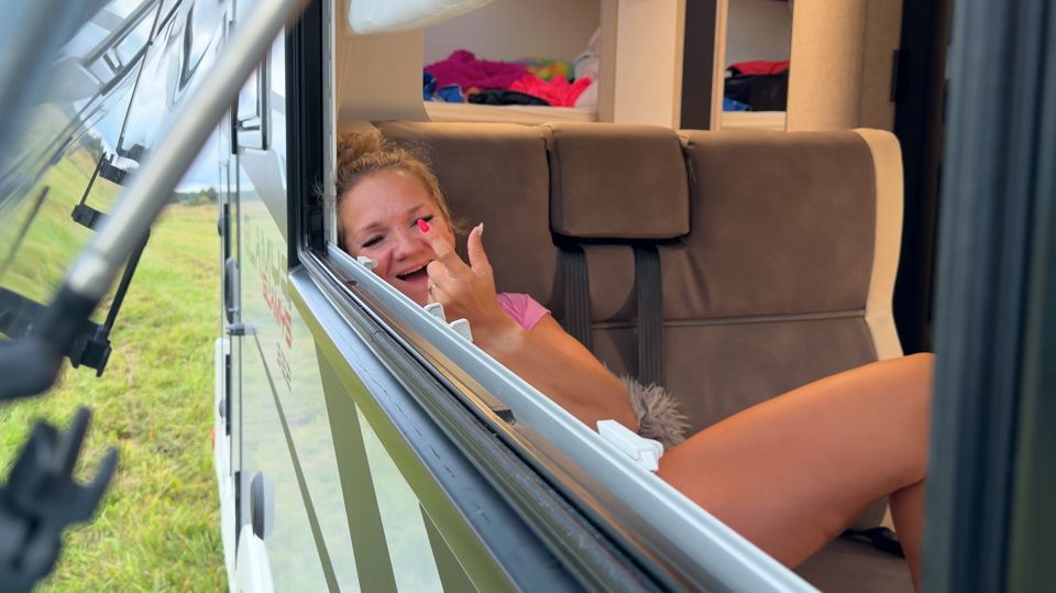 Busted MILF in a Motorhome Invited Me Inside