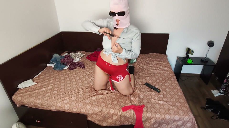 Amateur Wife Enjoys Amateur Wife Enjoys Trying on Clothes and Cutting Them