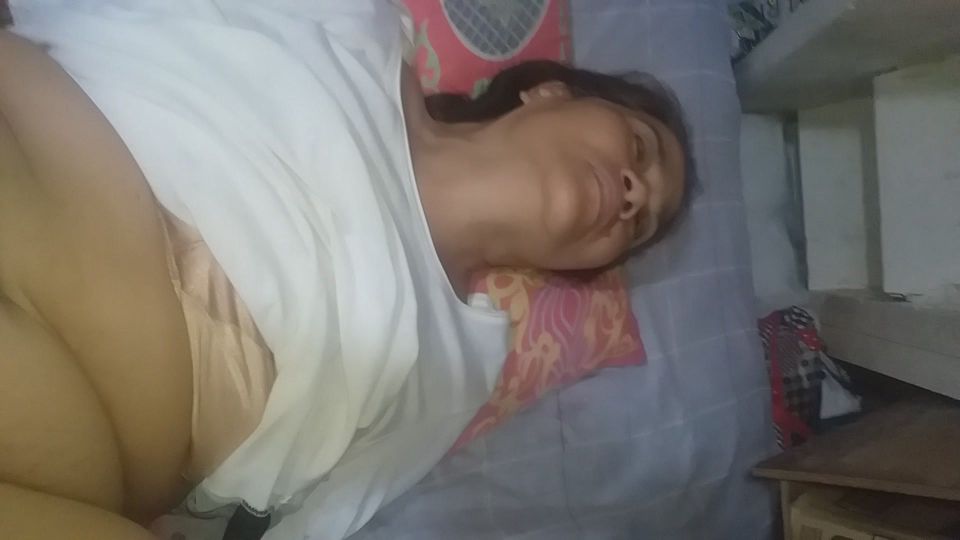 eating to much wet pussy