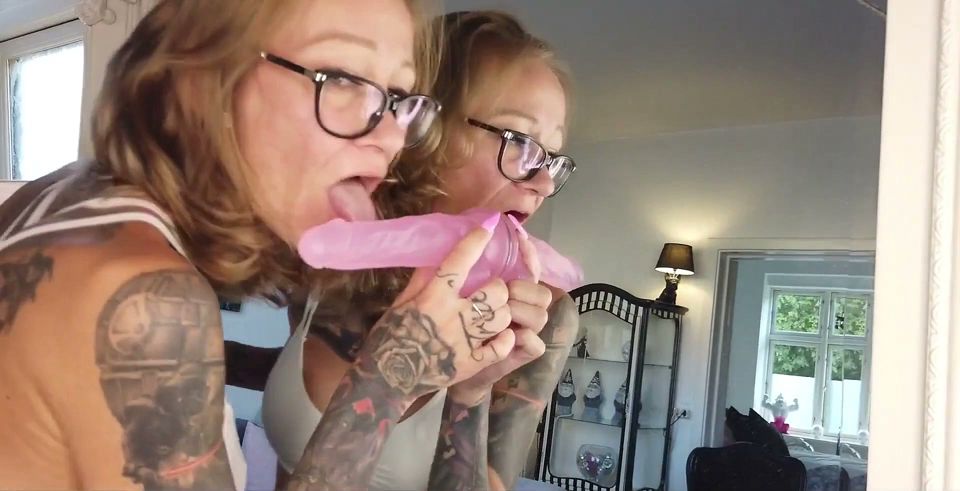 Blowjobs and Gagging