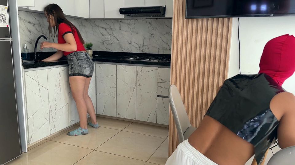 Unknown Midget Enters My House and Fucks Me Mercilessly. He Ends up Cumming in My Rich and Tight Pussy.