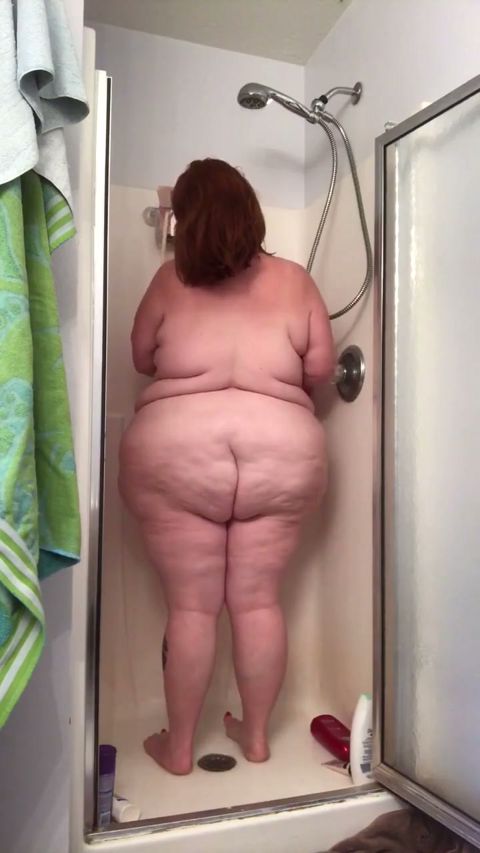 Shower Time with Julie Ginger