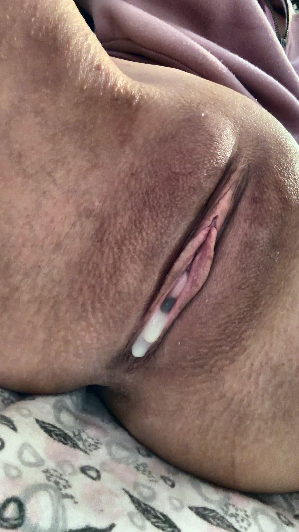 Bald Pussy Cream Fountain