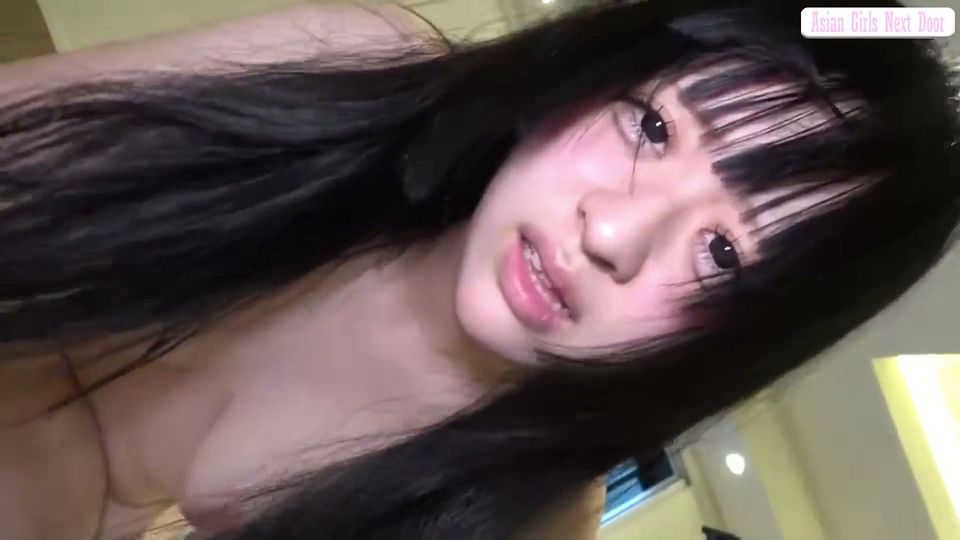 Mischievous Black-haired Cafe Girl Reveals Her Playful Secret Side in an Unforgettable Private Encounter