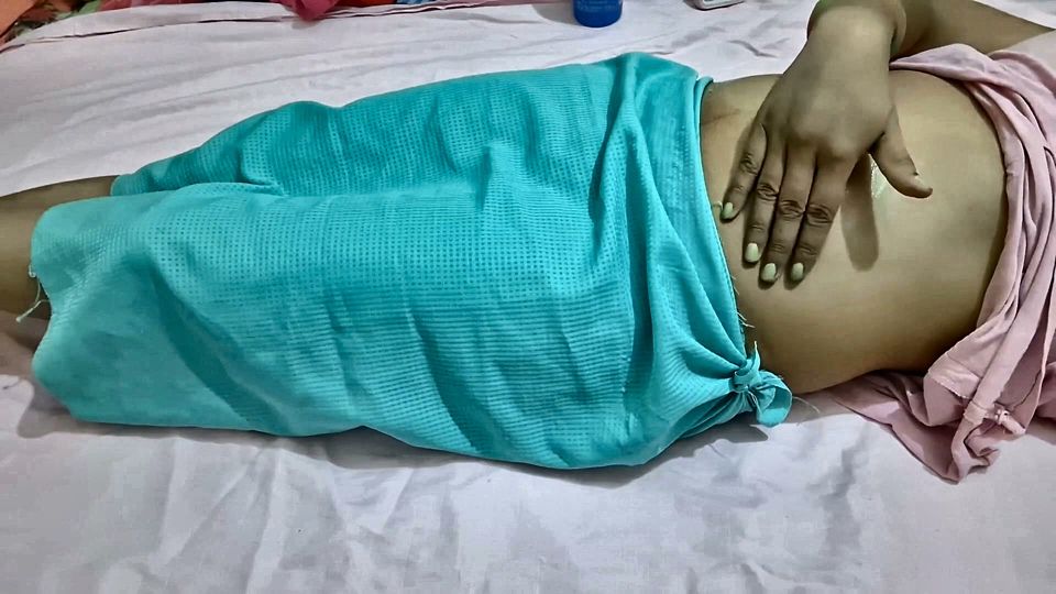 Indian Bengali Bhabhi's Massage Video