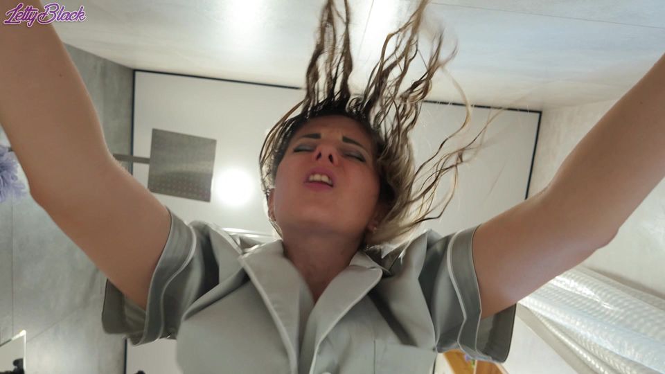 "I'm not a virgin!" - Hard Fucked My Step Sister