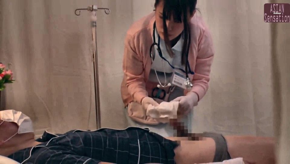 A Kindhearted Nurse Gently Helped Me Through an Awkward Moment That Led to an Unforgettable Encounter - Part2