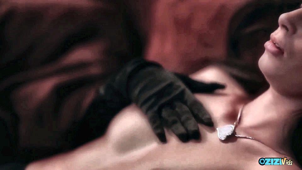 A Cheeky Piercing on a Lesbian Can Spice up the Bed Tango a Surprising Amount
