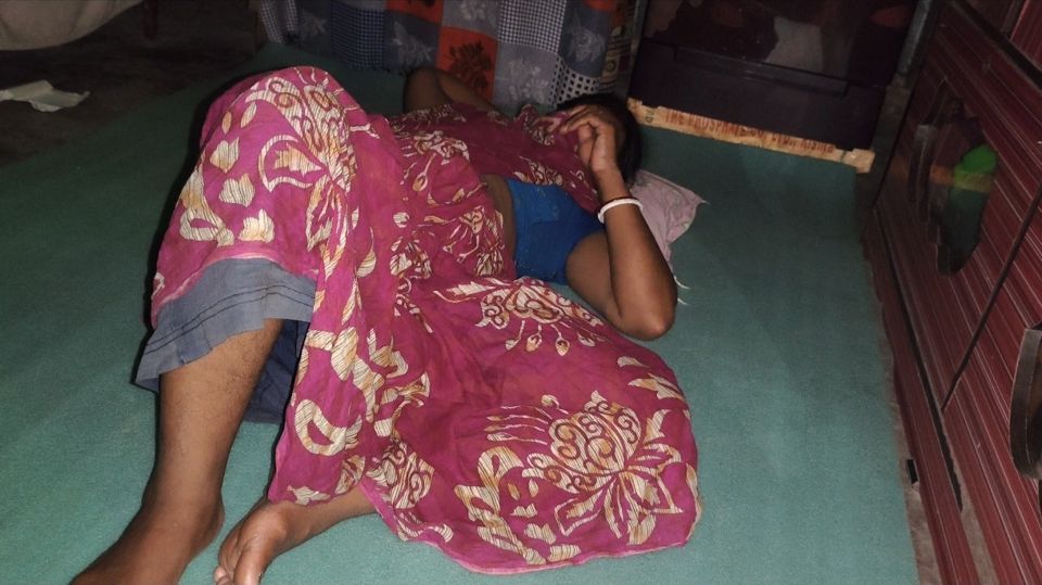 Mera bhabhi Ji ko doggy style lagaya